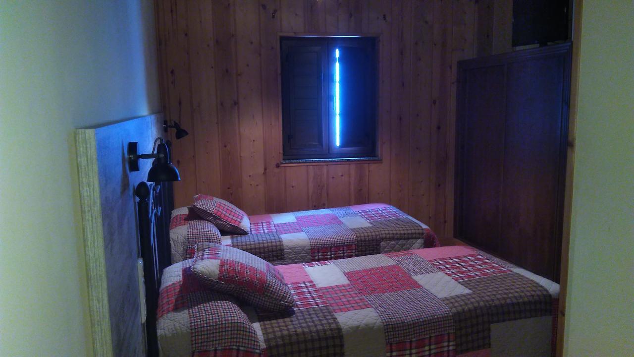 A Reboleira - Casa Nunez Fonfría エクステリア 写真